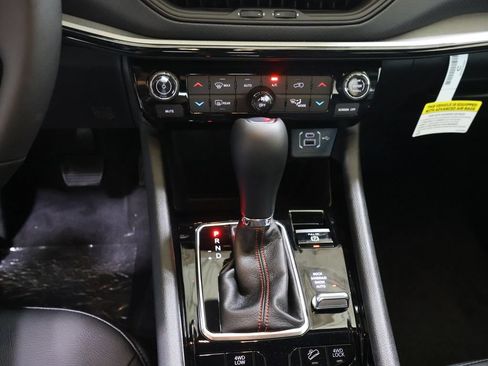 New 2026 Jeep Compass Trailhawk AWD/4WD image 23