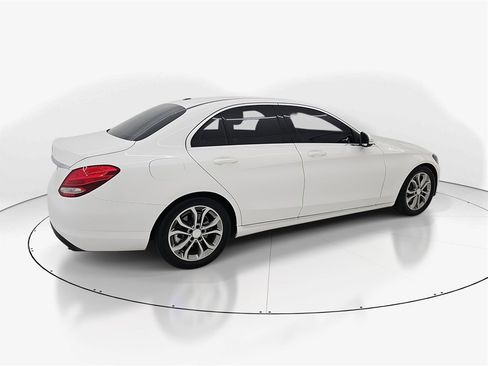 Used 2015 Mercedes-Benz C 300 Sedan image 5