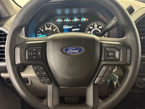 Used 2018 Ford F150 XLT w/ Trailer Tow Package image 15