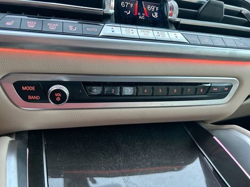 Used 2022 BMW X6 xDrive40i w/ Premium Package AWD/4WD image 37
