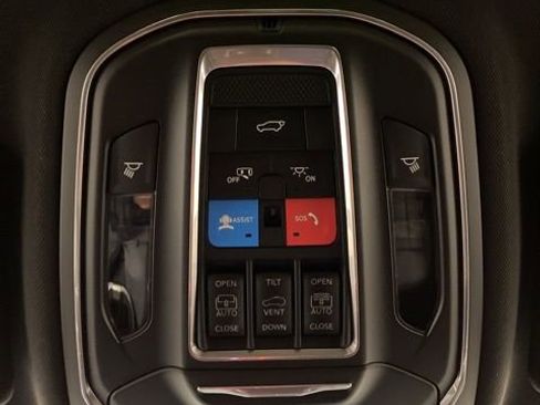 New 2026 Jeep Grand Cherokee L Limited AWD/4WD image 13