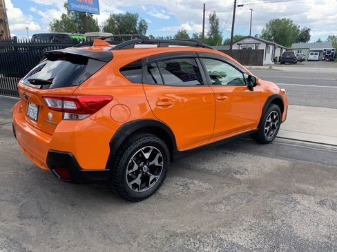 Used 2018 Subaru Crosstrek 2.0i Premium image 14