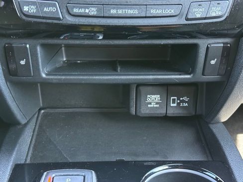 Used 2021 Honda Passport Touring image 18