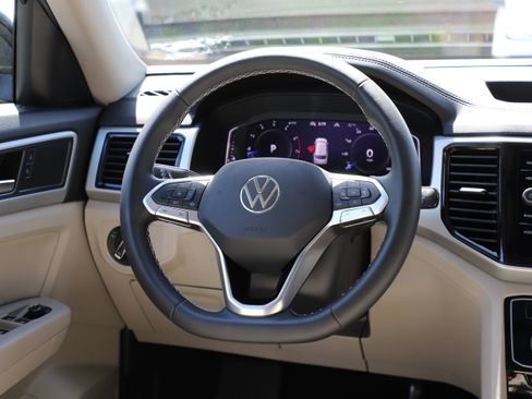 Used 2023 Volkswagen Atlas SE AWD/4WD image 19