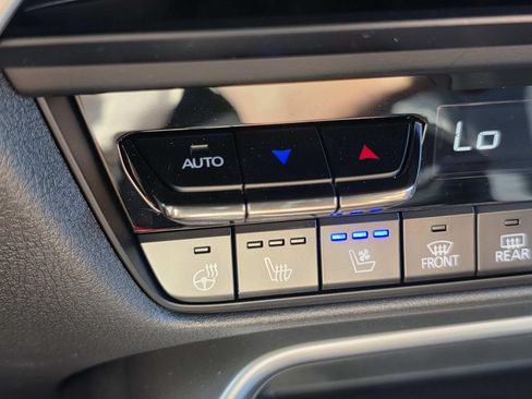 Certified 2025 MAZDA CX-70 Plug-In Hybrid w/ Premium Plus AWD/4WD image 20
