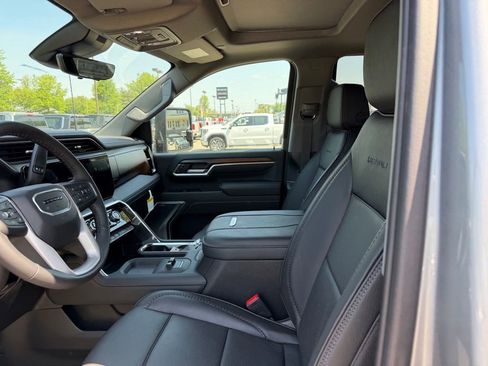 New 2026 GMC Sierra 2500 Denali w/ Denali Reserve Package AWD/4WD image 13