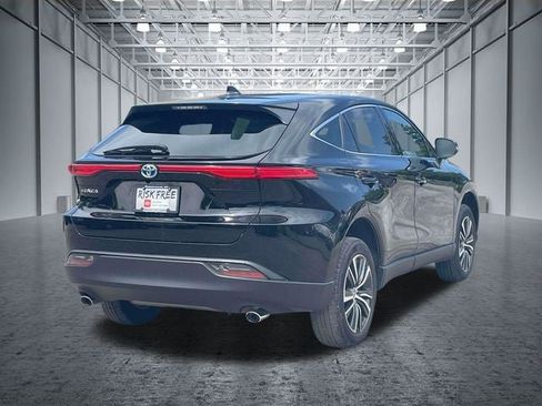 Certified 2023 Toyota Venza LE AWD/4WD image 8