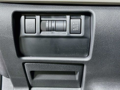 Certified 2026 Subaru Forester Premium AWD/4WD image 10