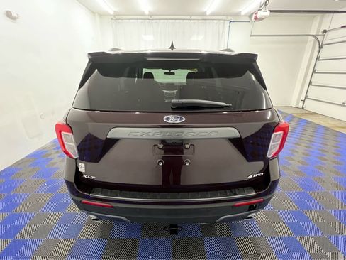 Used 2023 Ford Explorer XLT w/ Equipment Group 202A image 11