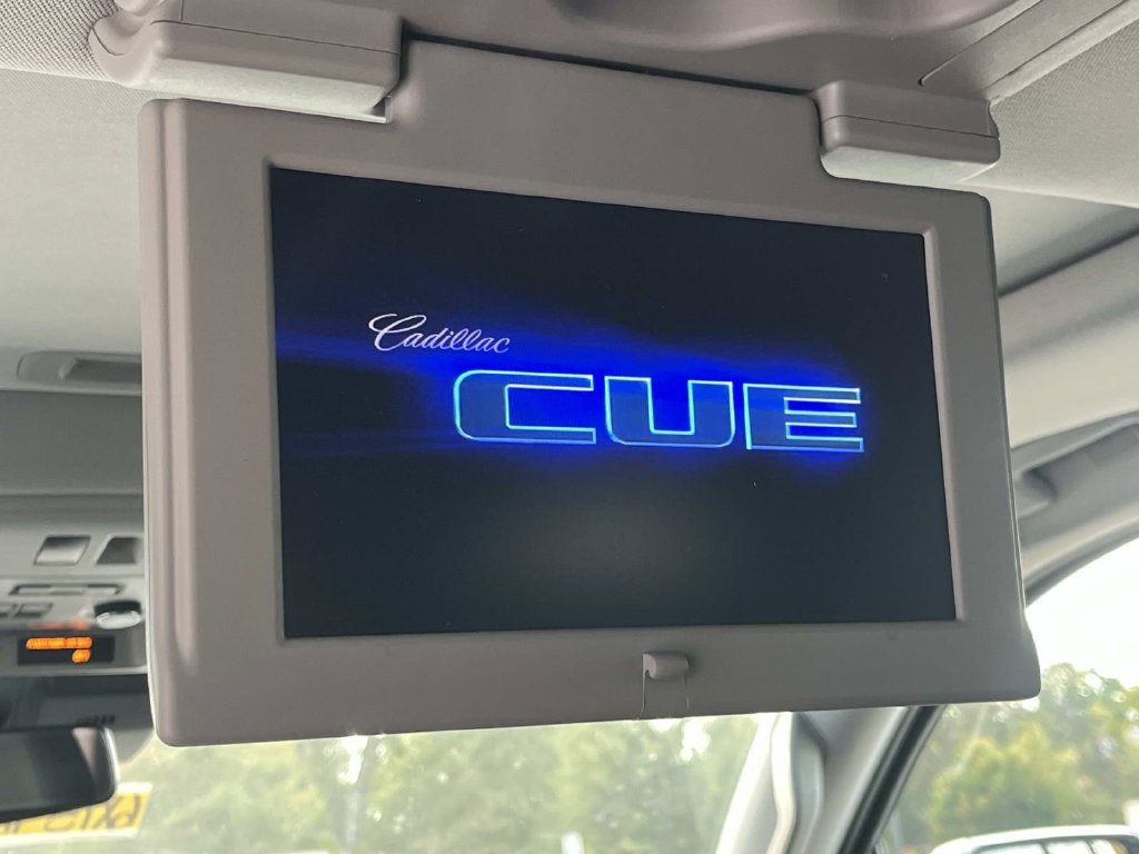 Used 2017 Cadillac Escalade Luxury AWD/4WD image 20