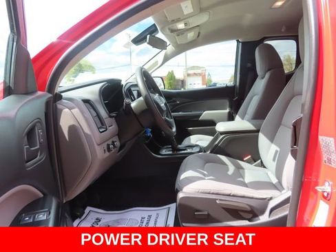 Used 2020 GMC Canyon 4x4 Extended Cab w/ Convenience Package image 17