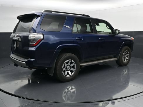 Used 2024 Toyota 4Runner TRD Off-Road Premium w/ Off Road Premium Plus Package AWD/4WD image 8