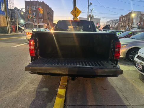 Used 2015 Chevrolet Silverado 1500 LT w/ Midnight Edition image 15