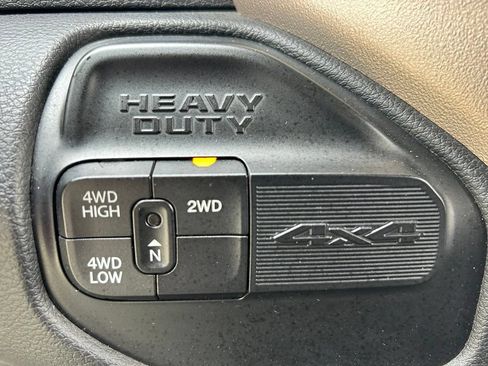 Used 2019 RAM 2500 Laramie AWD/4WD image 26