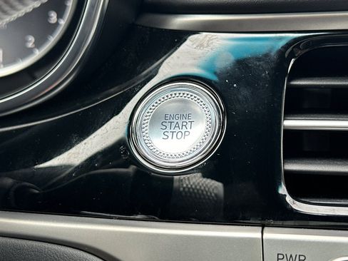 Used 2025 Genesis G70 2.5T w/ Sport Prestige Package image 23