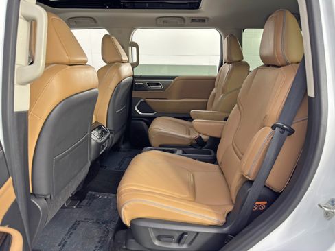 Used 2025 INFINITI QX80 Luxe w/ Cargo Package AWD/4WD image 45