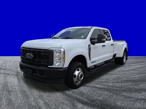 Used 2023 Ford F350 XL w/ 360-Degree Camera Package AWD/4WD image 8