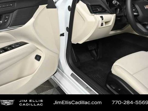 New 2025 Cadillac CT4 Premium Luxury RWD image 7