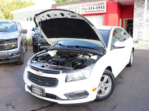 Used 2016 Chevrolet Cruze LT FWD image 41
