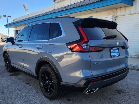 Certified 2023 Honda CR-V Sport image 9