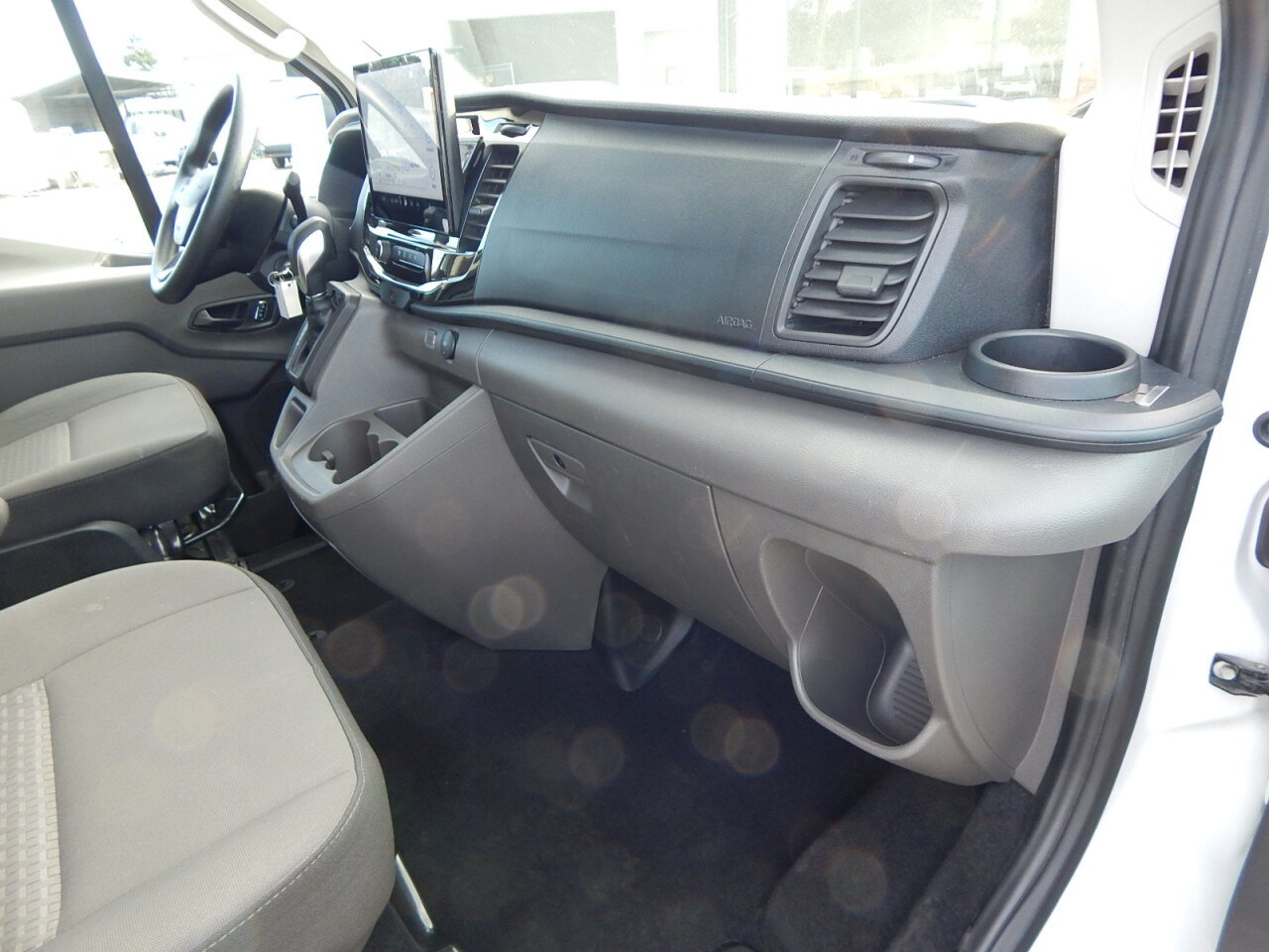Used 2024 Ford Transit 350 XLT RWD image 20