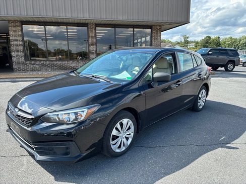 Used 2023 Subaru Impreza 2.0i AWD/4WD image 2