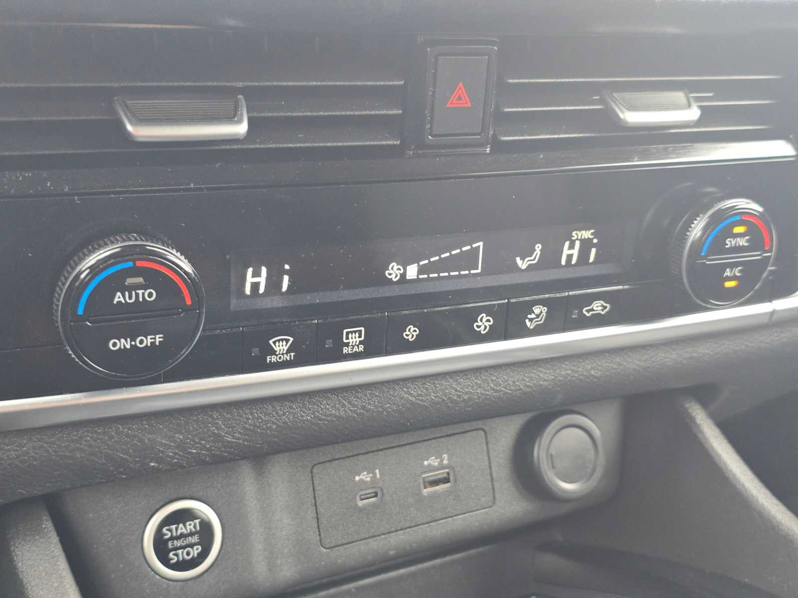 Used 2021 Nissan Rogue SV AWD/4WD image 30
