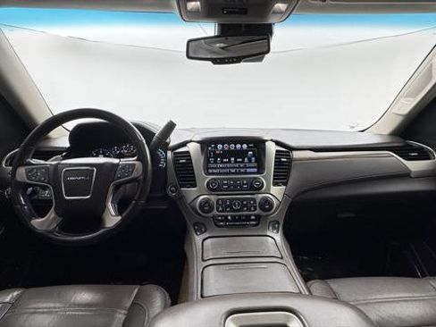 Used 2020 GMC Yukon Denali w/ Open Road Package AWD/4WD image 24