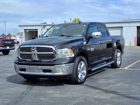Used 2017 RAM 1500 Big Horn image 2
