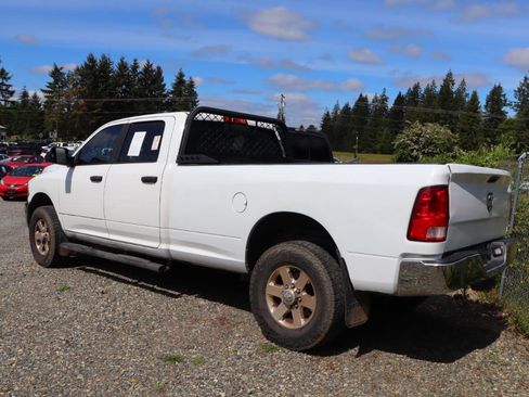 Used 2014 RAM 2500 SLT w/ Protection Group AWD/4WD image 3