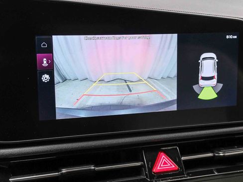 Used 2023 Kia Niro EX Touring FWD image 30
