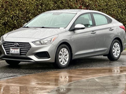 Used 2022 Hyundai Accent SE image 8