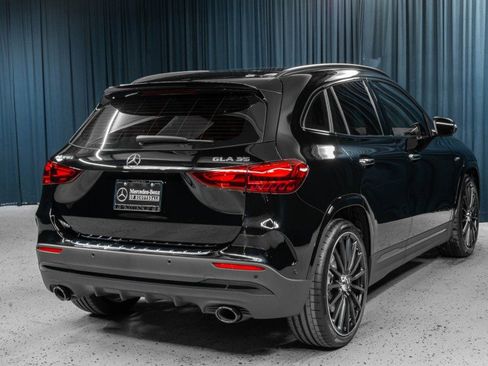 Certified 2025 Mercedes-Benz GLA 35 AMG 4MATIC image 5