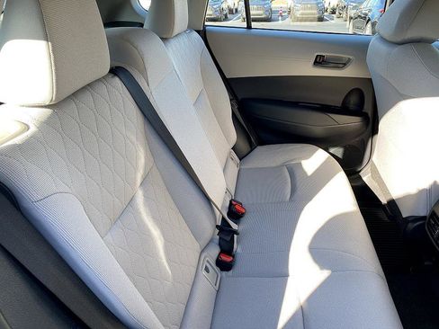 Certified 2025 Toyota Corolla Cross L image 21