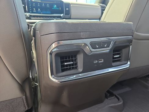 Used 2025 Chevrolet Silverado 1500 LTZ w/ Z71 Off-Road Package AWD/4WD image 27