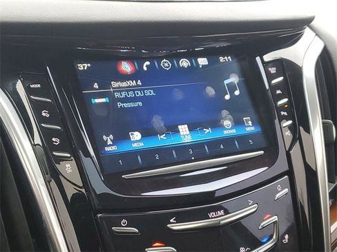 Used 2020 Cadillac Escalade Luxury image 13