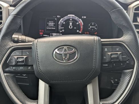 Used 2024 Toyota Tundra Limited AWD/4WD image 16