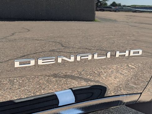 New 2026 GMC Sierra 3500 Denali w/ Denali Reserve Package AWD/4WD image 23