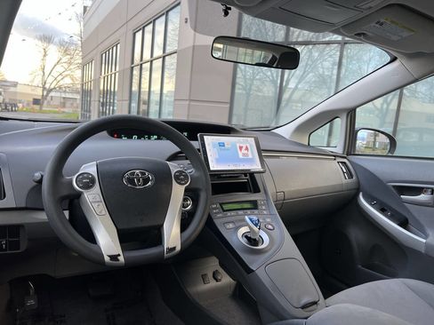 Used 2010 Toyota Prius Two image 14