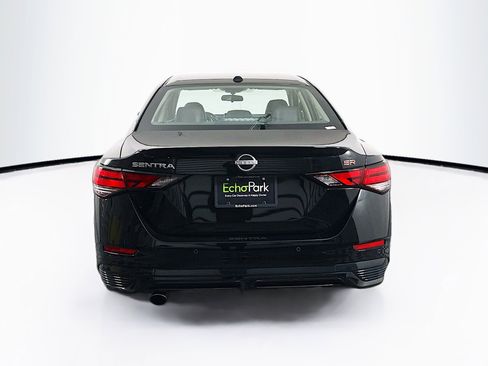 Used 2024 Nissan Sentra SR w/ SR Premium Package image 7