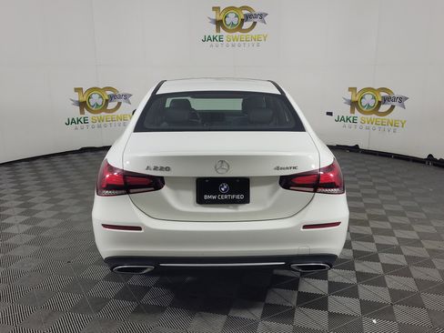 Used 2022 Mercedes-Benz A 220 4MATIC image 3