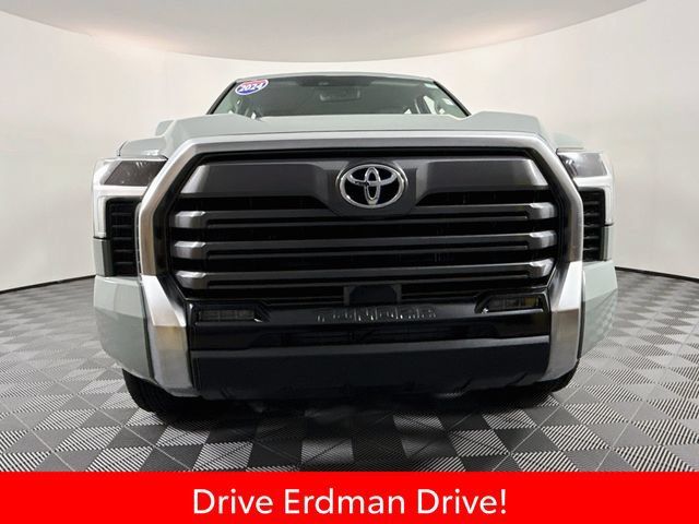 Used 2024 Toyota Tundra Limited w/ Power Package AWD/4WD image 2