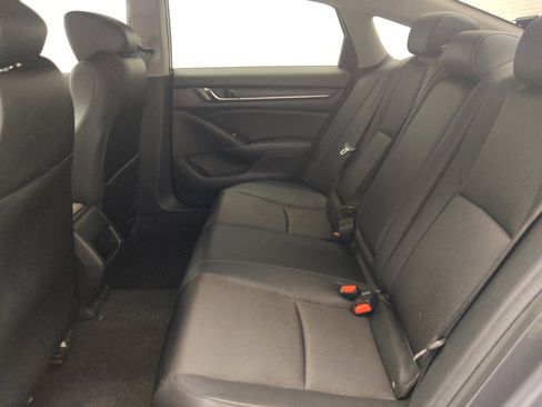 Used 2018 Honda Accord LX image 18