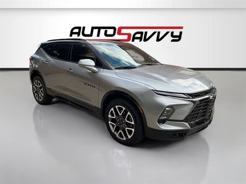 Used 2025 Chevrolet Blazer RS w/ LPO, Floor Liner Package image 1