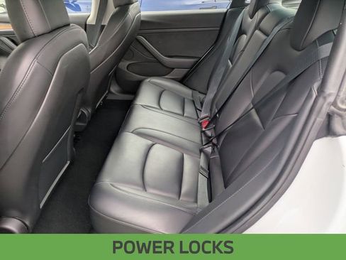 Used 2022 Tesla Model 3 Long Range AWD/4WD image 23
