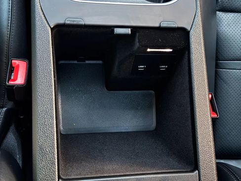 Used 2020 Porsche Cayenne S w/ Premium Package image 39