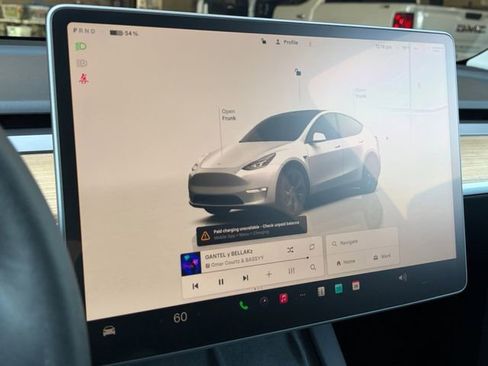 Used 2024 Tesla Model Y Long Range image 8