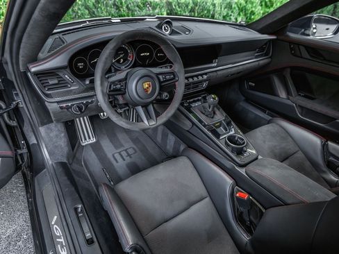 Used 2022 Porsche 911 GT3 RWD image 14