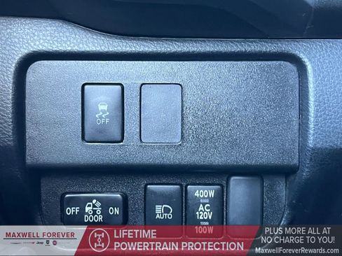 Used 2021 Toyota Tacoma TRD Sport image 12