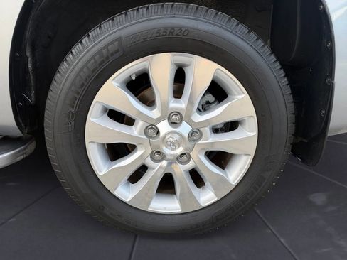 Used 2013 Toyota Sequoia Platinum image 45
